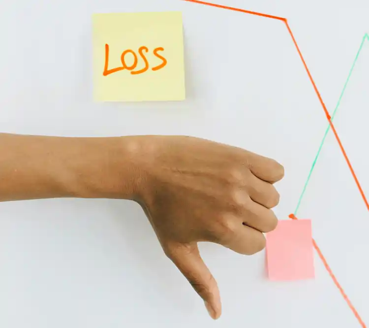 Commotizzazione e profit warning, ma come evitarlo? | QuBox