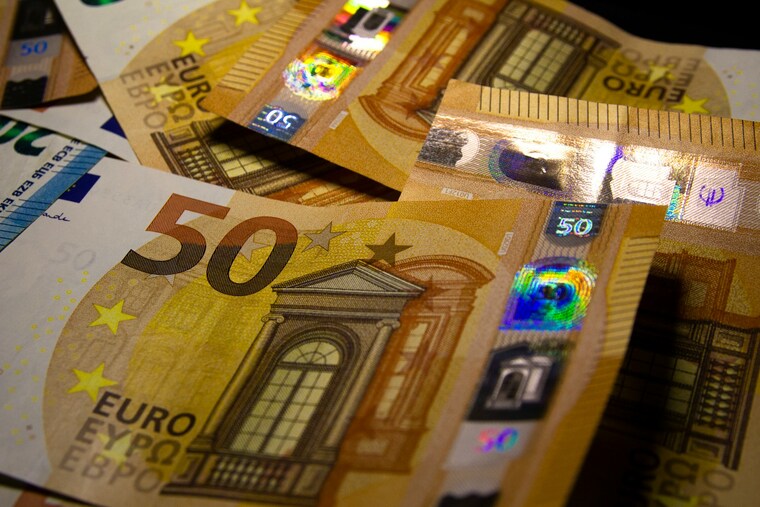 banconote regali di Natale