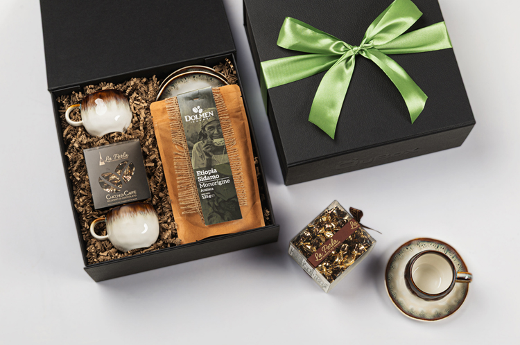 box regalo a tema caffè per collaboratori e fornitori | QuBox