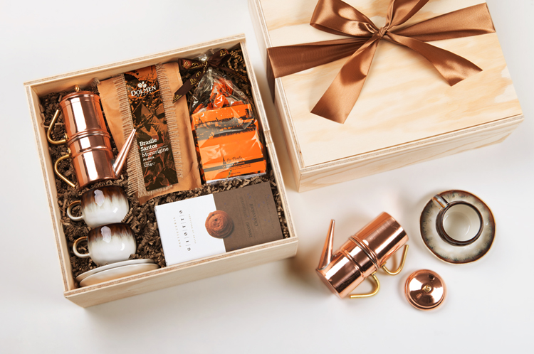 regali aziendali per clienti: gift box a tema caffè
