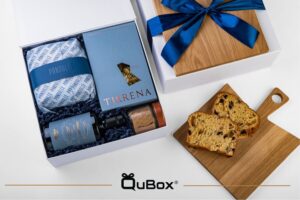 Gift box aziendale Made in Italy con prodotti artigianali, design e packaging personalizzato.